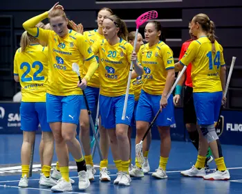 Damlandslaget EFT I Gult