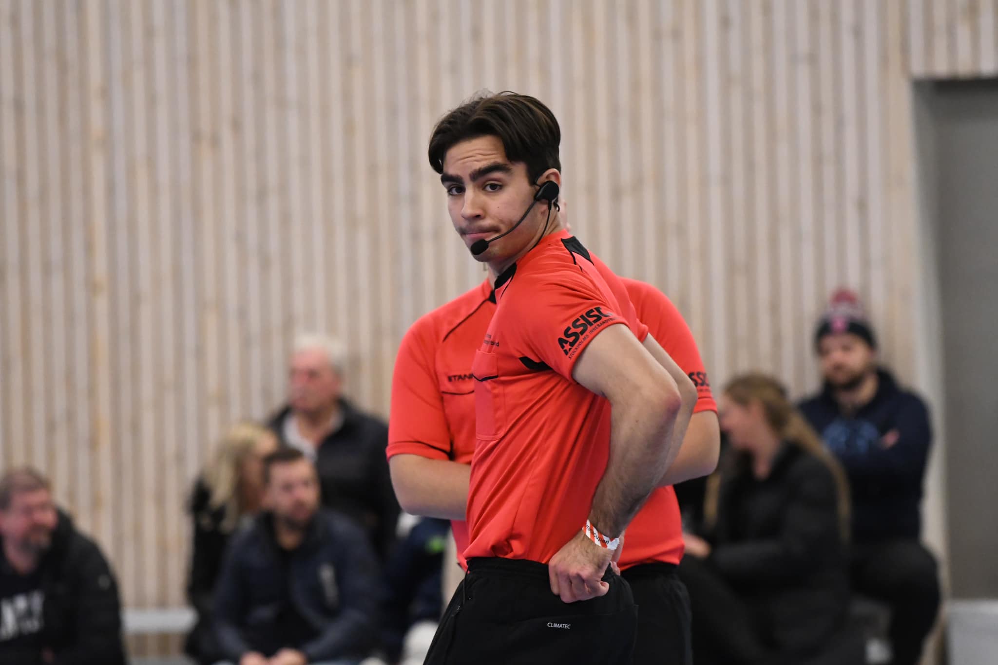 416052229 6243532405749364 6596494376826431425 N (2)