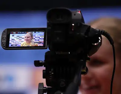 Närbild videokamera vid spelarintervju