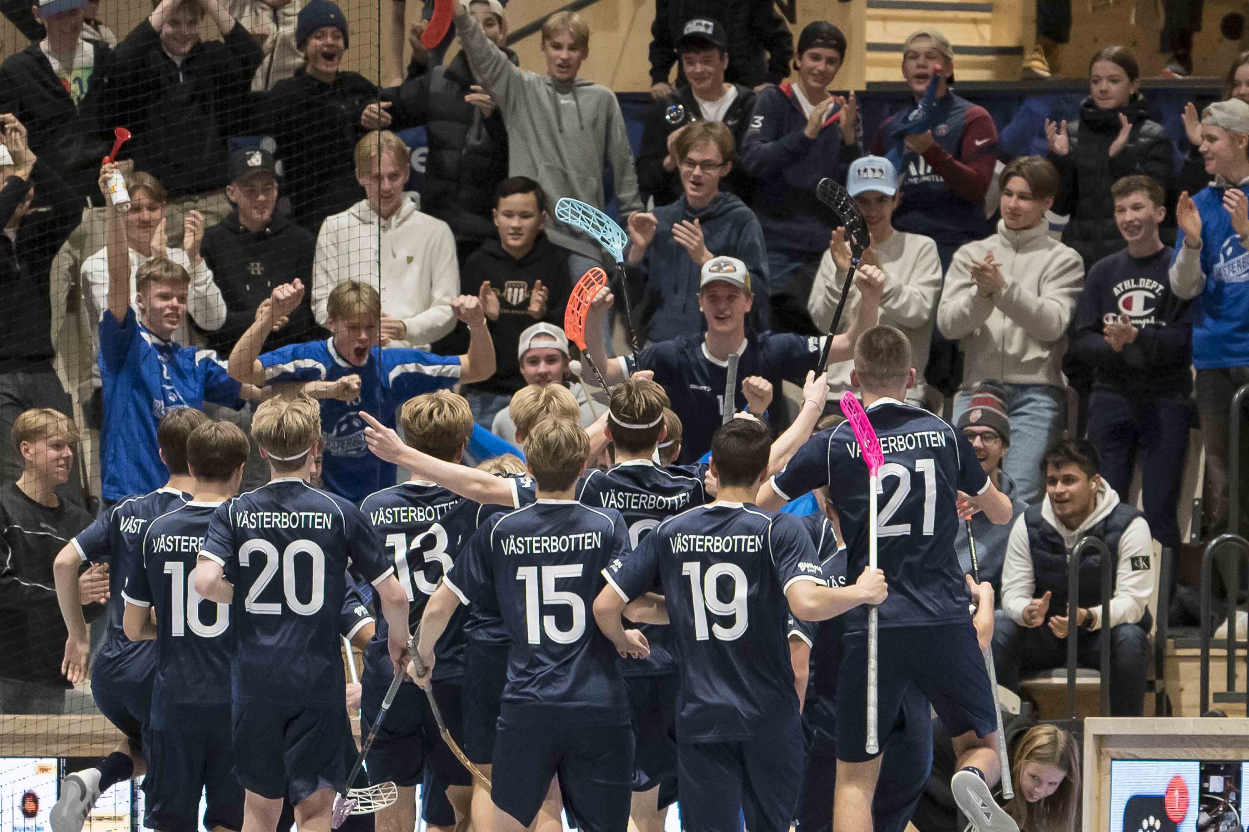 52474523717 Acf0589761 O